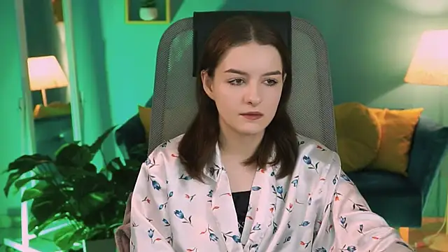 KellieBanshe online show from March 18, 2026, 4:15 am