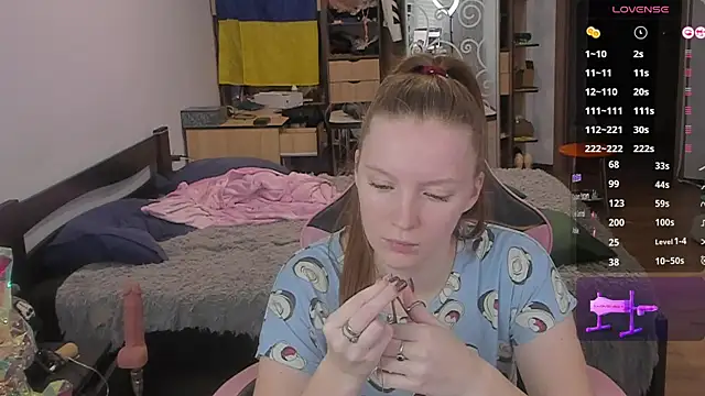 Mary Blu online show from November 24, 2025, 8:58 am