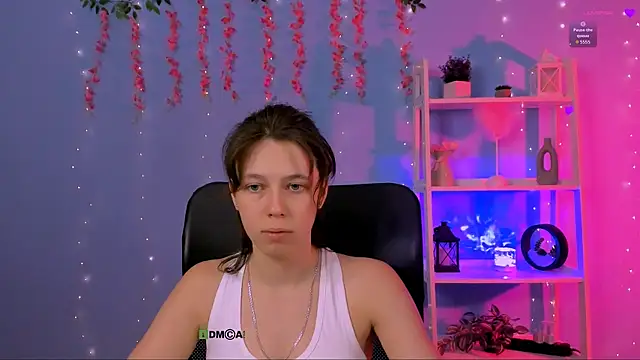 aria wild  online show from July 21, 2026, 10:56 pm