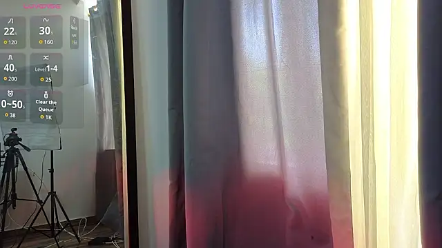 Emma Revees online show from March 29, 2026, 3:01 pm