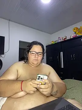 marianacooper12 online show from April 9, 2026, 2:22 am