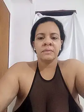 lapatronav2026 online show from April 18, 2026, 6:28 am