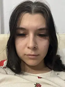 kissksksvrsfly online show from March 2, 2026, 3:41 pm