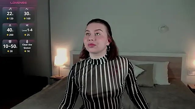 HermioneMoon online show from April 2, 2026, 12:47 pm