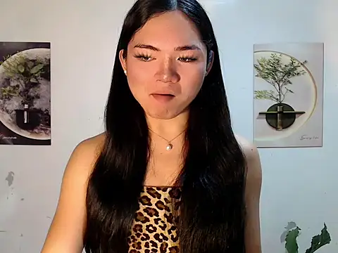 Snapshot of rainexox1 chatting on May 18, 2026, 9:48 am rainexox1 online show from May 18, 2026, 9:48 am