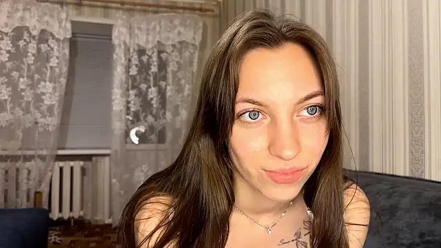 YangReifer online show from March 2, 2026, 7:43 pm