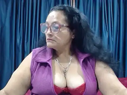  BellaNocturna online show from June 11, 2026, 2:53 am