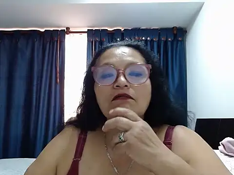 Snapshot of _BellaNocturna chatting on August 1, 2026, 9:25 pm BellaNocturna online show from August 1, 2026, 9:25 pm