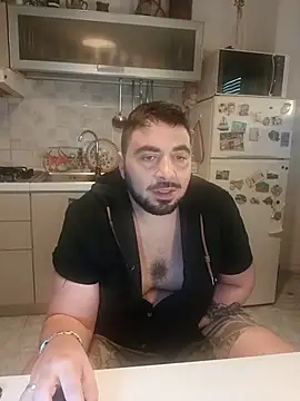 bear skinny online show from July 25, 2026, 1:19 pm