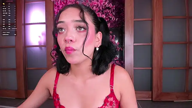 foxy hannah online show from April 11, 2026, 7:07 pm