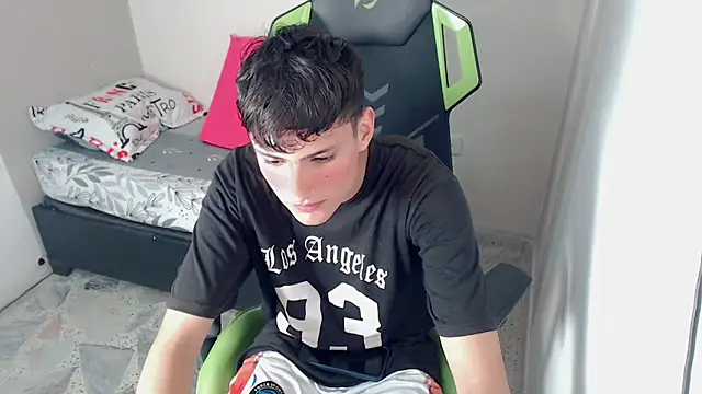 Pablito junior online show from April 12, 2026, 3:44 am