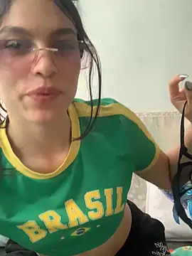 SweetCherry   online show from April 7, 2026, 9:48 pm