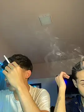 Lucasss2204 online show from March 20, 2026, 3:44 am