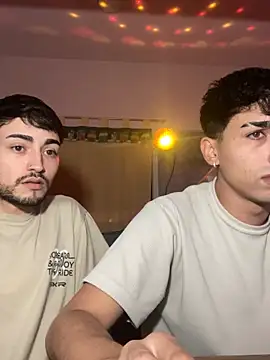 Lucasss2204 online show from March 27, 2026, 3:01 am