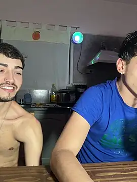 Lucasss2204 online show from April 10, 2026, 4:50 am