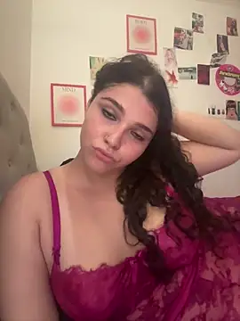 Snapshot of blushbunnyyyy chatting on March 13, 2026, 12:17 am blushbunnyyyy online show from March 13, 2026, 12:17 am