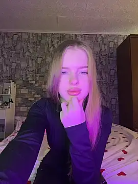 KayShaw online show from March 24, 2026, 1:43 am