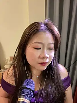 Snapshot of Bell_26 chatting on March 15, 2026, 9:21 pm Bell 26 online show from March 15, 2026, 9:21 pm