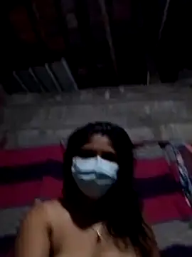 nilkirilli online show from March 10, 2026, 6:13 pm