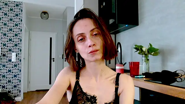 misssweet online show from May 27, 2026, 2:58 pm