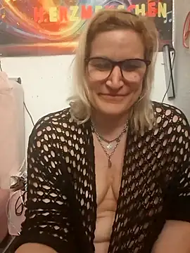 wetlandParadies online show from June 3, 2026, 8:36 pm