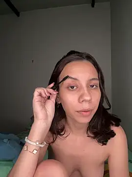 Nicole Cute04 online show from April 7, 2026, 4:24 am