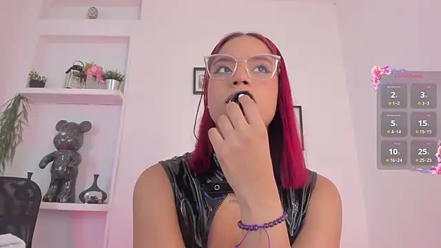 Snapshot of Im_Scarlett_ chatting on April 25, 2026, 6:49 pm Im Scarlett online show from April 25, 2026, 6:49 pm