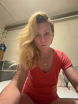 Secret Ladyx online show from July 3, 2026, 6:14 pm
