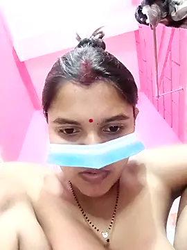 Sexy Sonniyaa online show from April 3, 2026, 10:02 am