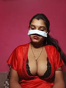 Sexy Sonniyaa online show from June 16, 2026, 10:07 am