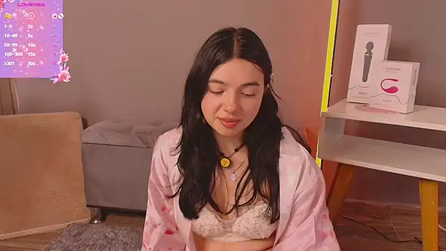 Im Elaris online show from April 18, 2026, 2:43 pm