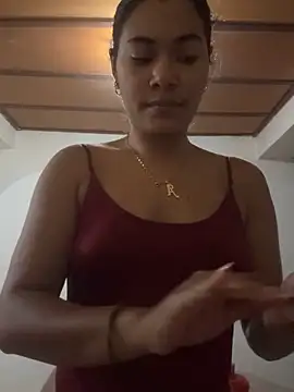 Sweetroseof online show from March 16, 2026, 6:12 pm