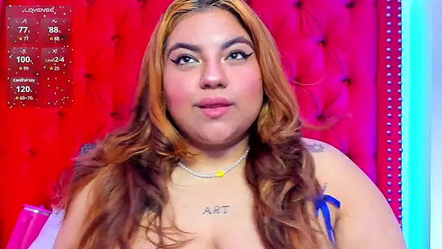 SunnyHoney  online show from July 6, 2026, 12:02 pm