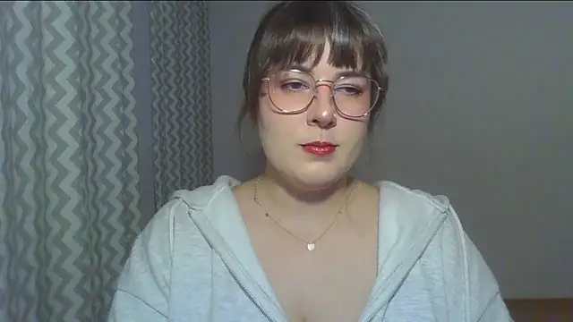 Snapshot of ClaraHard chatting on June 8, 2026, 7:14 pm ClaraHard online show from June 8, 2026, 7:14 pm