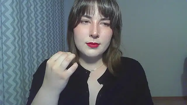 Snapshot of ClaraHard chatting on June 12, 2026, 6:51 pm ClaraHard online show from June 12, 2026, 6:51 pm