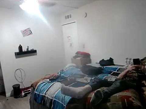 Snapshot of CirclingClass chatting on February 6, 2025, 10:48 am CirclingClass online show from February 6, 2025, 10:48 am