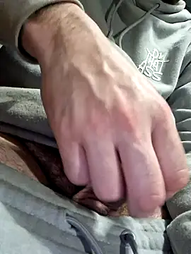 Freshcpl online show from March 19, 2026, 2:37 am