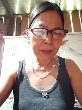 Snapshot of Sky-rain98 chatting on May 15, 2026, 7:48 am Sky-rain98 online show from May 15, 2026, 7:48 am