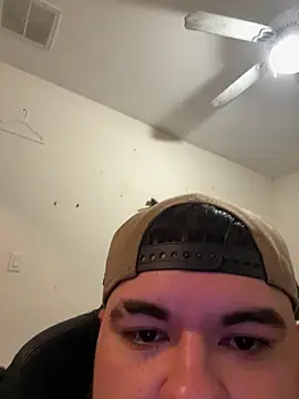 LaughingHyphen73 online show from March 4, 2026, 11:49 am