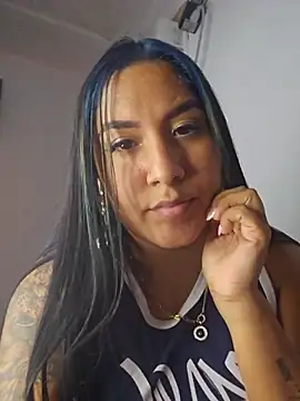 Snapshot of Iam_Ambar chatting on May 28, 2026, 6:21 am Iam Ambar online show from May 28, 2026, 6:21 am