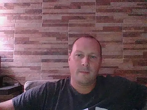 lustonfan online show from March 14, 2026, 7:52 pm