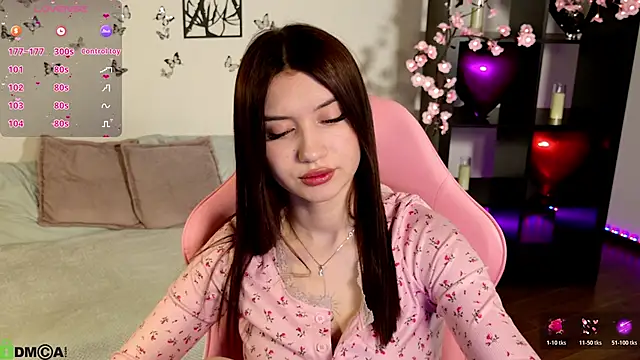 Sugar Kitten12 online show from April 19, 2026, 12:43 am