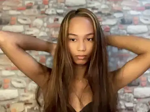 Sunkissed seductress online show from July 28, 2026, 5:12 pm