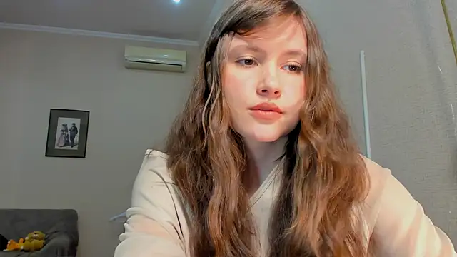 Snapshot of MaryannSofts chatting on April 12, 2026, 3:17 pm MaryannSofts online show from April 12, 2026, 3:17 pm