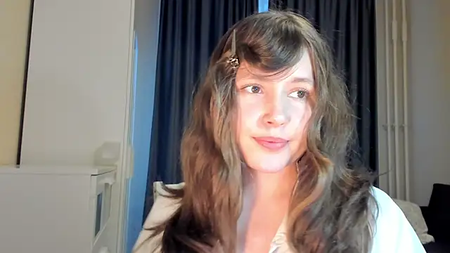 Snapshot of MaryannSofts chatting on June 19, 2026, 2:54 pm MaryannSofts online show from June 19, 2026, 2:54 pm