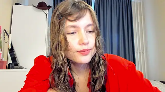 Snapshot of MaryannSofts chatting on July 26, 2026, 1:51 pm MaryannSofts online show from July 26, 2026, 1:51 pm