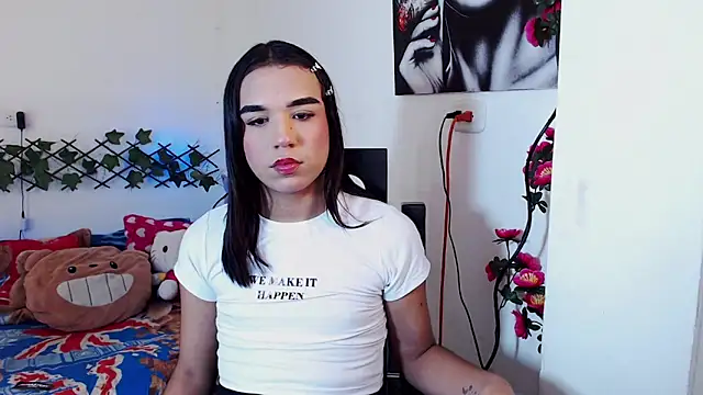 Candyy doll   online show from May 9, 2026, 5:18 pm