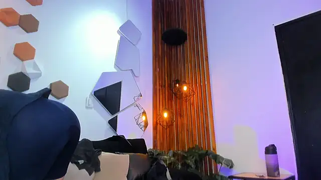 RomanCroft online show from May 29, 2026, 7:23 pm