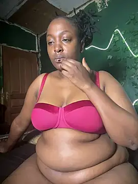 Sollybunny online show from July 26, 2026, 1:36 am