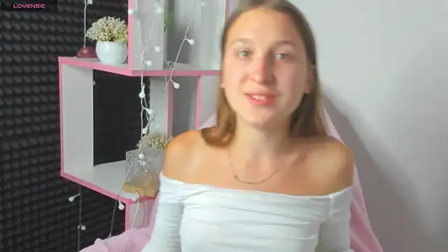 Xenia paradise online show from July 25, 2026, 10:29 pm